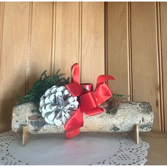Vintage Rustic Birch Log Candle Holder Pinecone Red Ribbon & Berry Accents 12" L - Picture 1 of 5